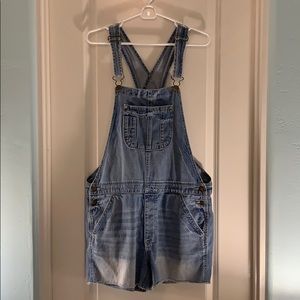 American Eagle denim overalls - size medium
